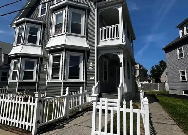 Property at 18 Basset St Unit 2, Lynn, MA, 01902, 4 beds, 1 bath, [object Object]