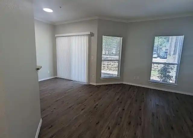 Property at 6000 Shepherd Mountain Cv #204, Austin, TX, 78730, 1 bed, 1 bath, [object Object]