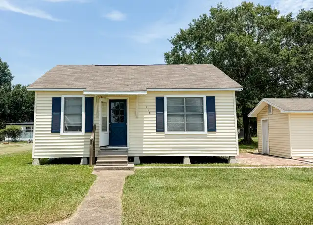 Property at 518 Cherry St, Sulphur, LA, 70663, 3 beds, 2 baths, [object Object]