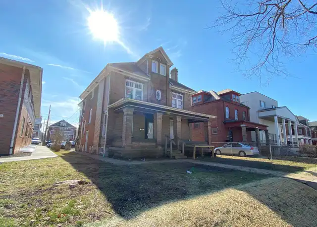 Property at 165 E 12th Ave Unit 165, Columbus, OH, 43201, 7 beds, 2 baths, [object Object]