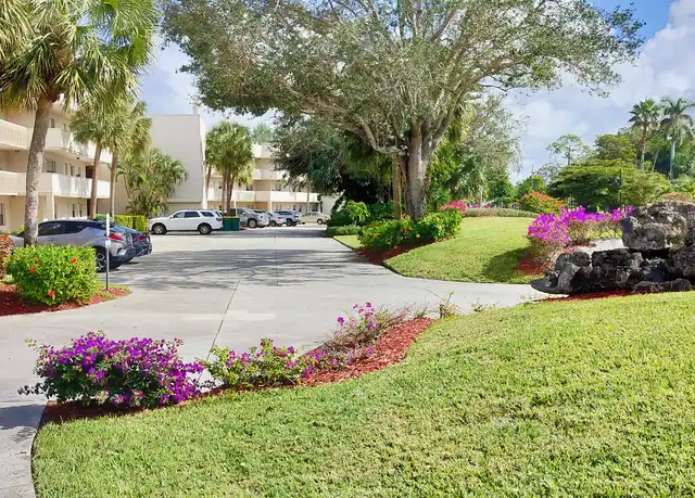 Property at 501 Forest Lakes Blvd Unit 102, Naples, FL, 34105, 2 beds, 2 baths, [object Object]