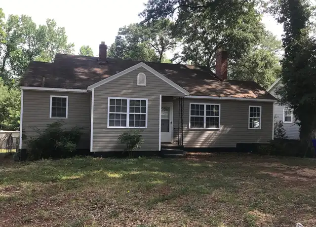 Property at 26 Beck Ave, Greenville, SC, 29605, 3 beds, 2 baths, [object Object]
