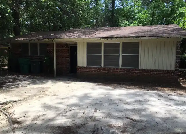 Property at 813 Ridgeway Dr, Valdosta, GA, 31601, 3 beds, 1 bath, [object Object]