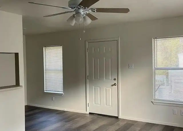 Property at 5408 McCullough Ave Unit 3, Olmos Park, TX, 78212, 1 bed, 1 bath, [object Object]