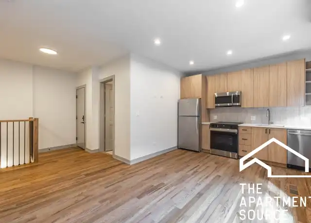 Property at 1339 W Estes Ave Unit 1, Chicago, IL, 60626, 3 beds, 2 baths, [object Object]