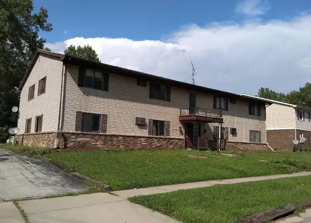 Property at 1560 Brooke Park Dr Unit 4, Toledo, OH, 43612, 2 beds, 1 bath, [object Object]