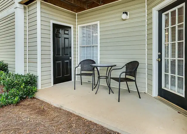 Photo of 439 S Buncombe Rd, Greer, SC 29650