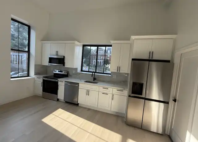 Property at 59-61 Broadway Unit 2, Norwich, CT, 06360, 2 beds, 1 bath, [object Object]