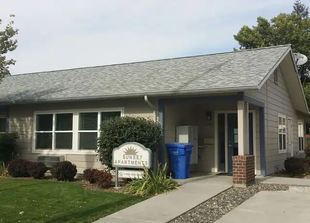 Property at 425 E Currant St Unit 101, Athena, OR, 97813, 1 bed, 1 bath, [object Object]