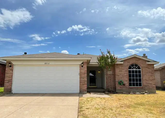 Property at 8712 Quarry Cir, Fort Worth, TX, 76244, 3 beds, 2 baths, [object Object]