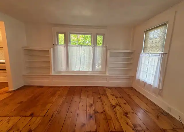 Property at 312 E Genesee St, Fayetteville, NY, 13066, 1-2 bed, 1 bath, [object Object]
