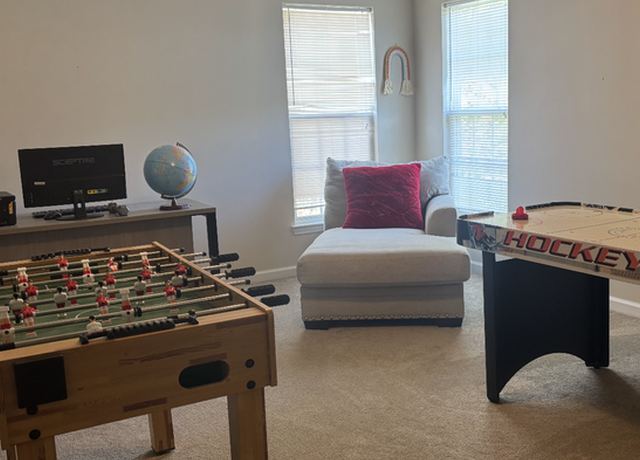Photo of 8000 Alma Blvd, Waxhaw, NC 28173