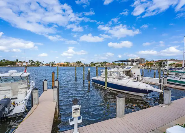 Property at 85 Pelican Pointe Dr #203, Delray Beach, FL, 33483, 2 beds, 2 baths, [object Object]