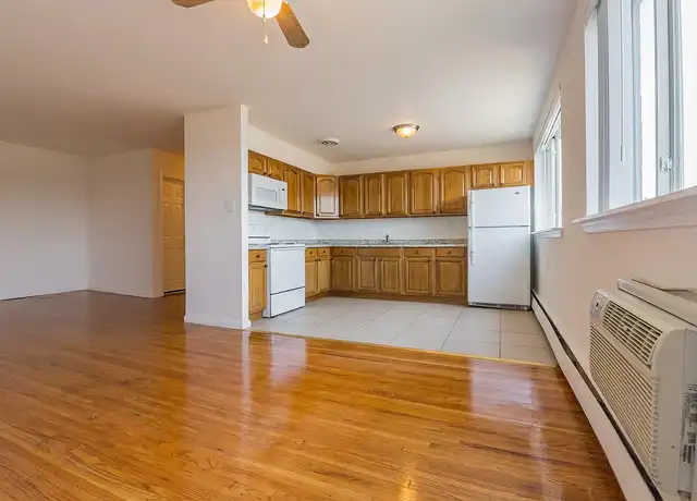 Property at Academy Meadow - 9115 Academy Rd, Philadelphia, PA, 19136, 1 bed, 1 bath, [object Object]