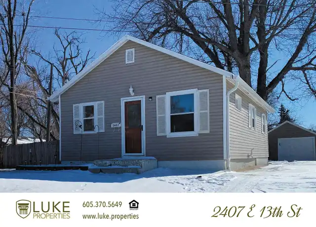 Property at 2407 E 13th St, Sioux Falls, SD, 57103, 2 beds, 1 bath, [object Object]