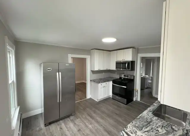Property at 174 Lamson St, West Haven, CT, 06516, 5 beds, 2 baths, [object Object]