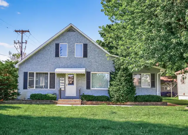 Property at 201 W 2nd St, Waconia, MN, 55387, 2 beds, 2 baths, [object Object]