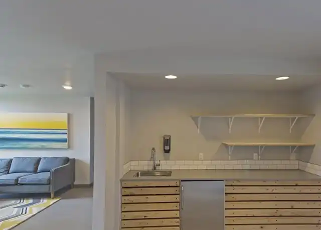 Property at Eastlake Flats - 2820 Eastlake Ave E, Seattle, WA, 98102, 0 beds, 1 bath, [object Object]