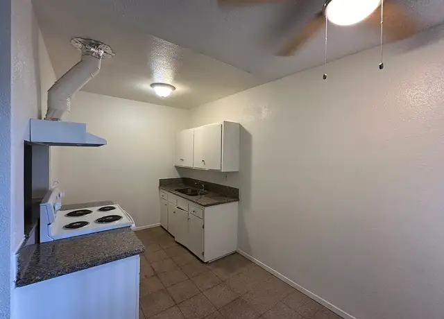 Photo of 8472 15th St, Westminster, CA 92683