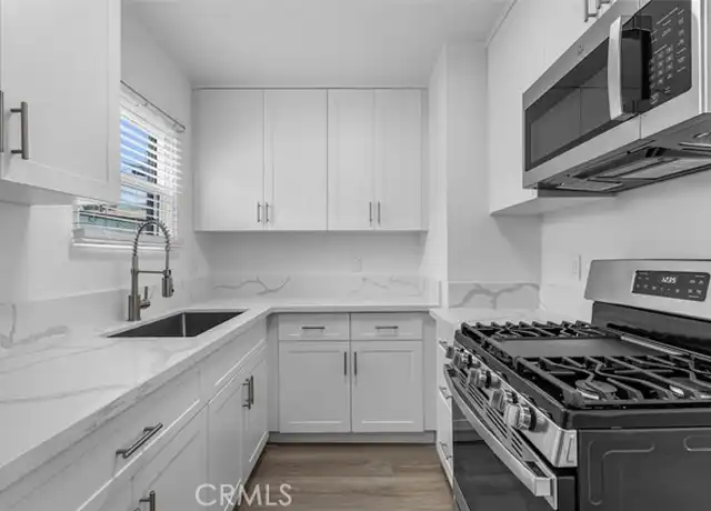 Property at 908 Manhattan Ave Unit D, Hermosa Beach, CA, 90254, 1 bed, 1 bath, [object Object]