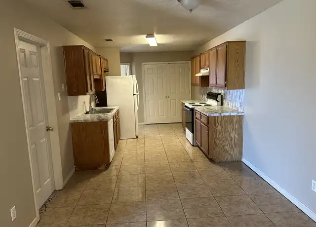 Property at 510 Deloris Dr, Killeen, TX, 76542, 2 beds, 2 baths, [object Object]