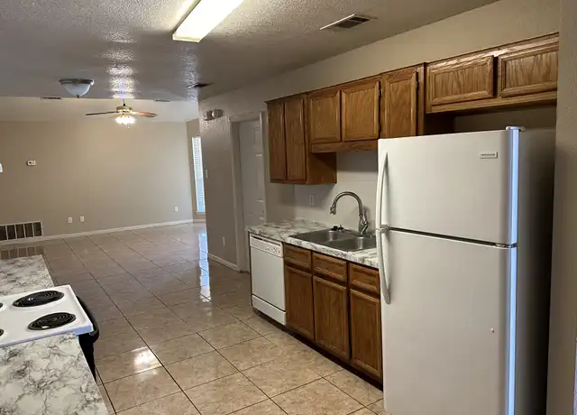 Property at 510 Deloris Dr, Killeen, TX, 76542, 2 beds, 2 baths, [object Object]