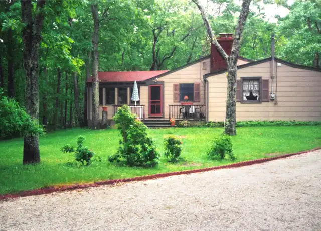 Property at 1 Whippoorwill Ln, Hampton Bays, NY, 11946, 3 beds, 1.5 baths, [object Object]