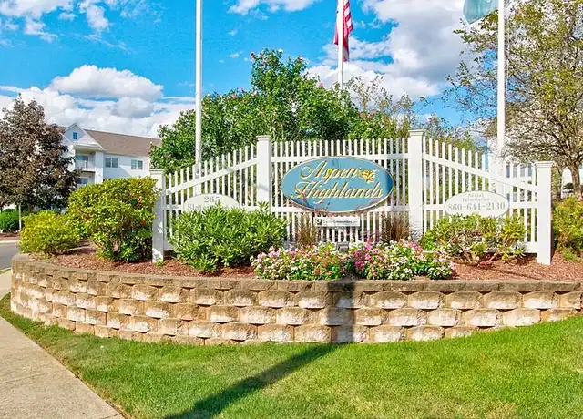Property at Aspen Highlands - 265 Slater St, Manchester, CT, 06042, 1-2 bed, 1-2 bath, [object Object]