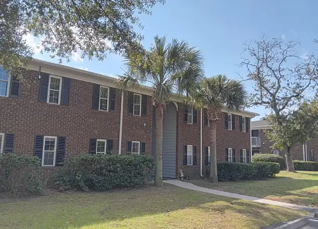 Property at 21 Rivers Point Row, Charleston, SC, 29412, 1 bed, 1 bath, [object Object]
