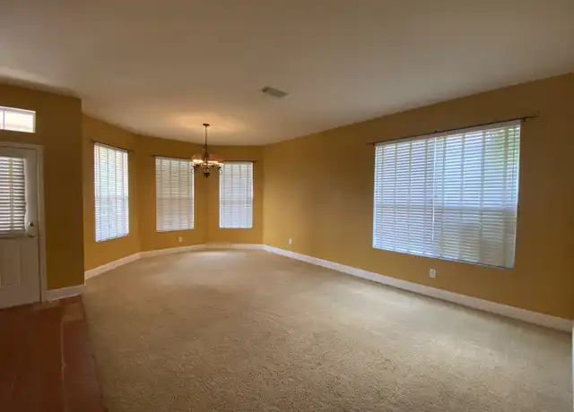 Property at 5012 Mirror Ridge Ct, Lutz, FL, 33558, 3 beds, 2 baths, [object Object]