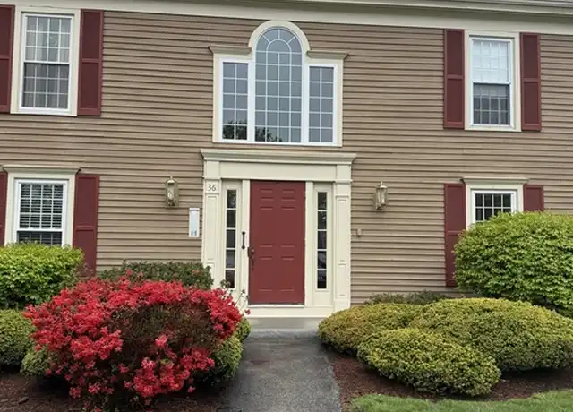 Property at 36 Essex Green Ln Unit B, Peabody, MA, 01960, 2 beds, 1.5 baths, [object Object]