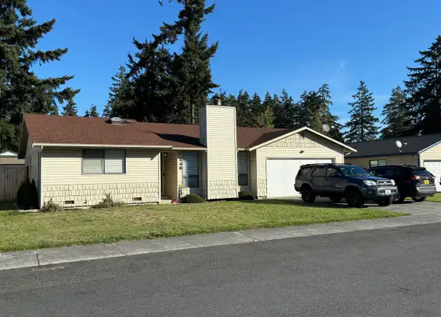 Property at 448 NW 7th Ave, Oak Harbor, WA, 98277, 3 beds, 2 baths, [object Object]