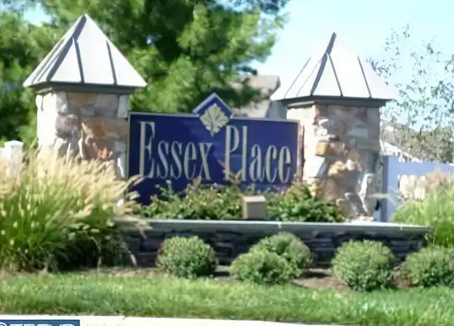Property at 5102 Essex Ln, Mount Laurel, NJ, 08054, 3 beds, 2.5 baths, [object Object]