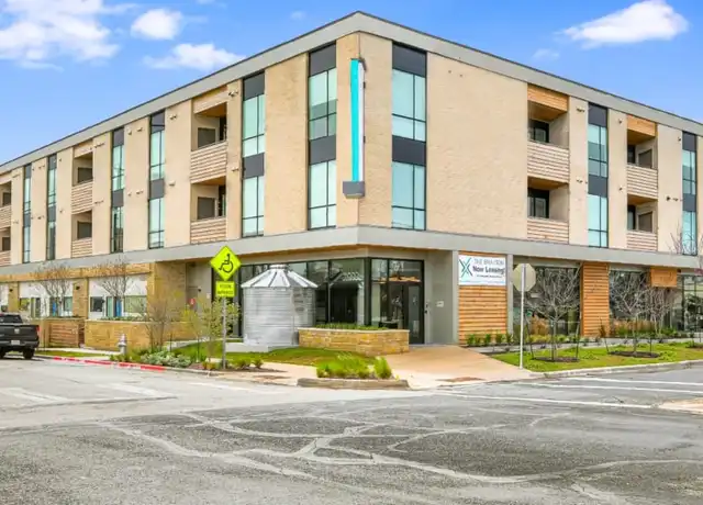 Property at 4810 Woodrow Ave Unit S2-27, Austin, TX, 78756, 0 beds, 1 bath, [object Object]