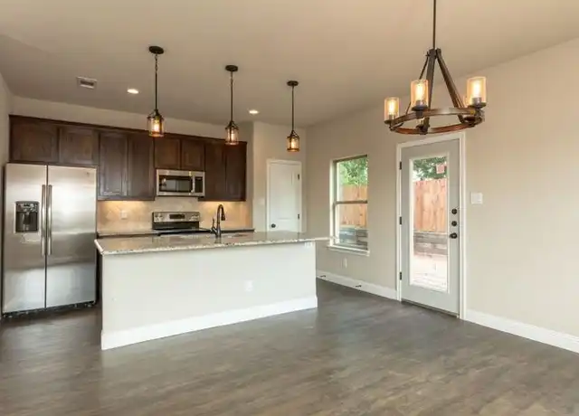 Property at 815 Jameson St, Weatherford, TX, 76086, 3 beds, 2.5 baths, [object Object]