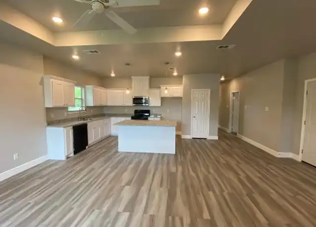 Property at 4320 Spencer St, Greenville, TX, 75401, 3 beds, 2 baths, [object Object]