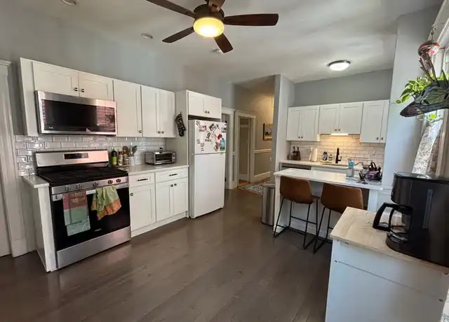 Property at 250 Poplar St #2, Roslindale, MA, 02131, 2 beds, 1 bath, [object Object]