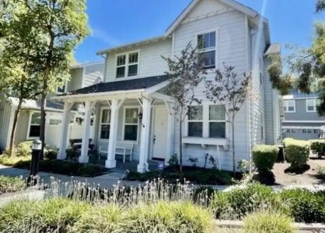 Property at 51 Ethereal St, Ladera Ranch, CA, 92694, 3 beds, 2.5 baths, [object Object]