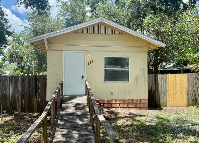 Property at 215 35th St S, Saint Petersburg, FL, 33711, 2 beds, 1 bath, [object Object]