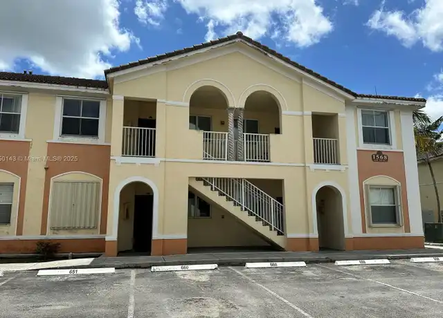 Property at 1568 SE 26th St, Homestead, FL, 33035, 2 beds, 2 baths, [object Object]