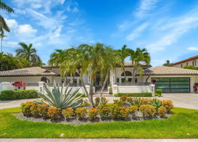 Property at 2521 Del Lago Dr, Fort Lauderdale, FL, 33316, 4 beds, 4.5 baths, [object Object]