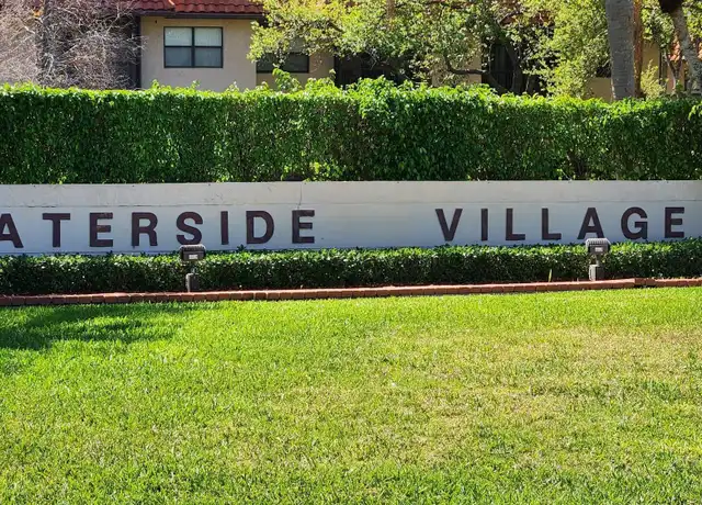 Property at 15702 E Waterside Cir #203, Sunrise, FL, 33326, 2 beds, 2 baths, [object Object]