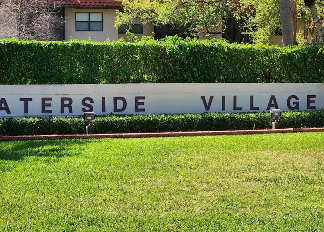 Property at 15702 E Waterside Cir #203, Sunrise, FL, 33326, 2 beds, 2 baths, [object Object]
