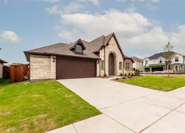 Property at 1304 Lancaster Dr, McKinney, TX, 75071, 4 beds, 3 baths, [object Object]