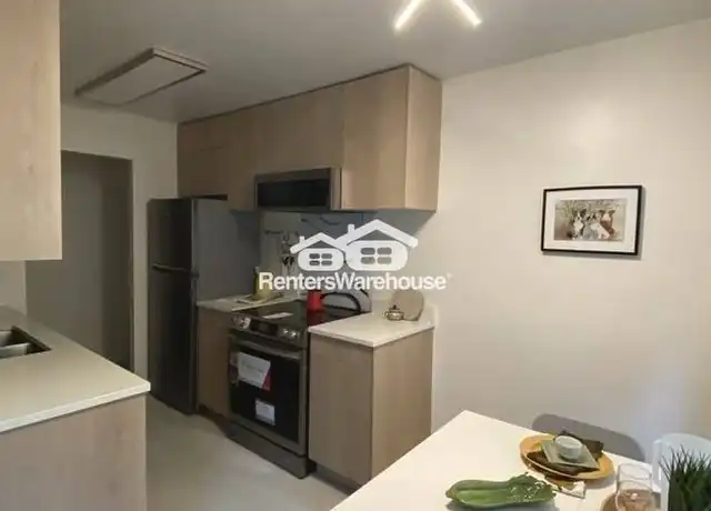 Property at 1540 Ashland Ave #12, Saint Paul, MN, 55104, 1 bed, 1 bath, [object Object]