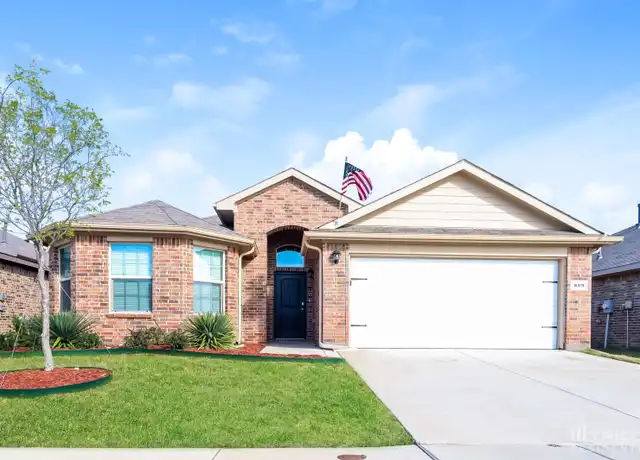 Property at 809 Walls Blvd, Crowley, TX, 76036, 4 beds, 2 baths, [object Object]