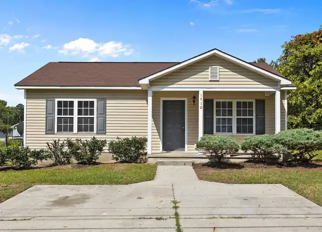 Property at 1710 Garland St, Greenville, NC, 27834, 2 beds, 1 bath, [object Object]