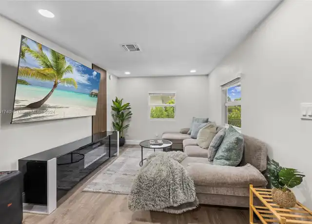 Property at 6674 4th St, Jupiter, FL, 33458, 3 beds, 2 baths, [object Object]