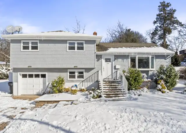 Property at 446 Roedel Pl, Paramus, NJ, 07652, 5 beds, 3 baths, [object Object]