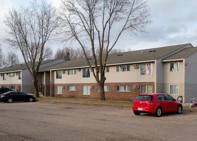 Property at 801 Hills Ave Unit 2, Jackson, MN, 56143, 2 beds, 1 bath, [object Object]